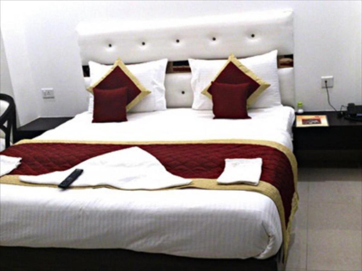 Готель Vivah Residency Нью-Делі Екстер'єр фото