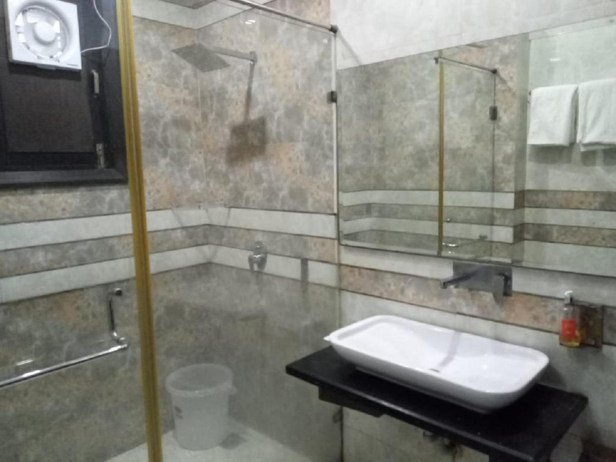 Готель Vivah Residency Нью-Делі Екстер'єр фото
